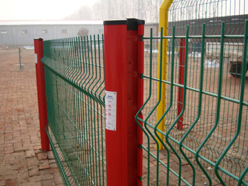 三角折彎護(hù)欄網(wǎng) 三角折彎護(hù)欄網(wǎng)